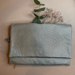 Pochette en suédine argent