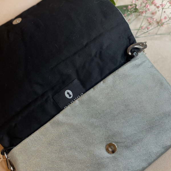 Pochette en suédine argent – Image 4