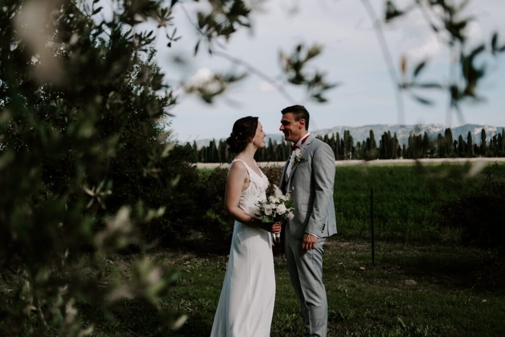 robe de mariée en crêpe avec dentelle 3D